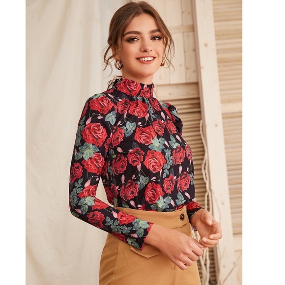 Tops - Secret Garden Floral Print Blouse